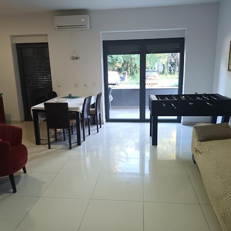 Apartmani U Kastelima Kaštela Exterior foto