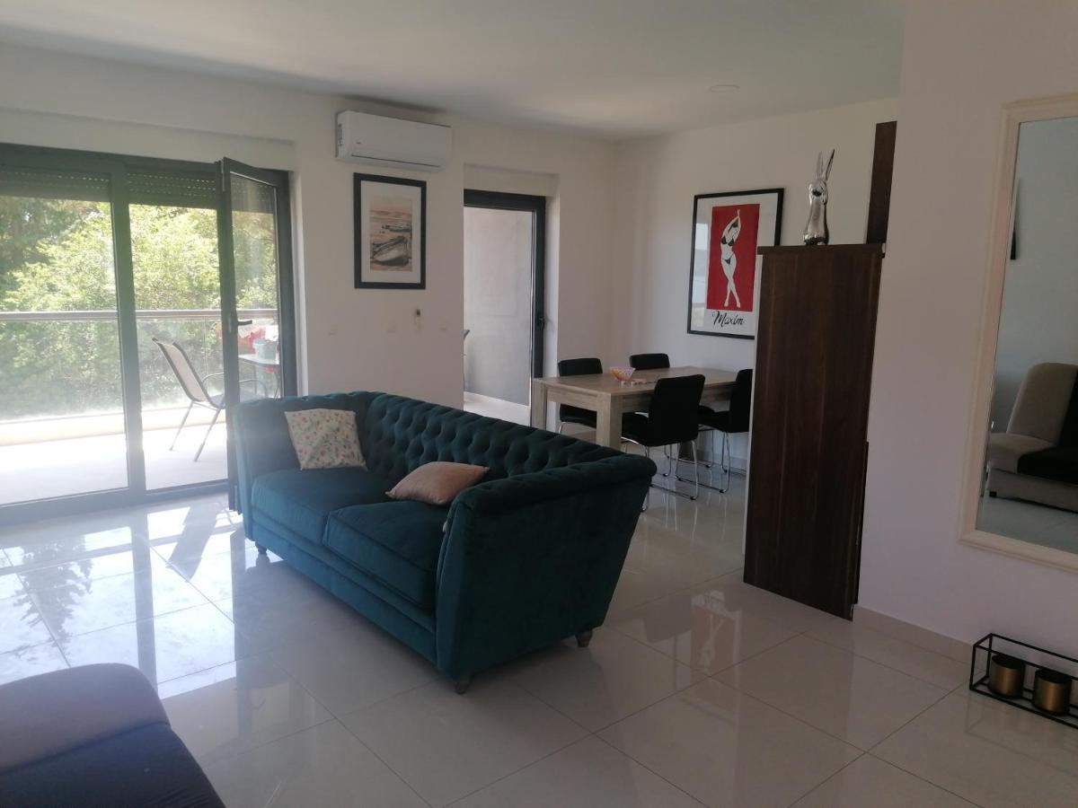 Apartmani U Kastelima Kaštela Exterior foto